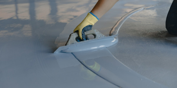 Trabajos Verticales en Fachadas de Edificios / Viviendas en Castelló · Pintura y Pavimentos para Pintar Garajes y Parkings